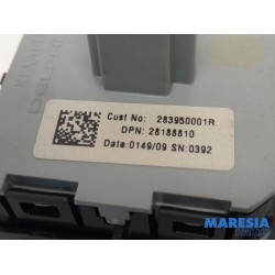 Renault - Grand Scenic - On-board computer controller