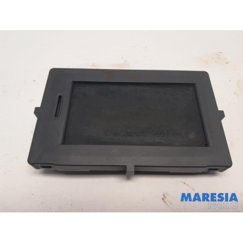 Renault - Grand Scenic - Navigation Display