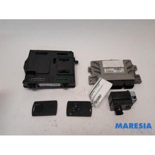 Renault - Grand Scenic - Engine management computer