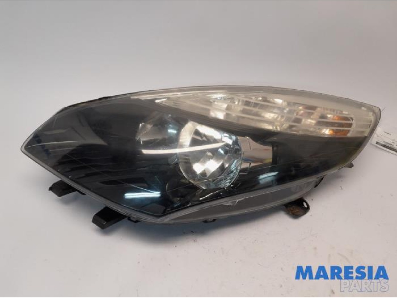 Renault - Grand Scenic - Phare gauche