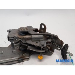Peugeot - 508 - Parking brake lever