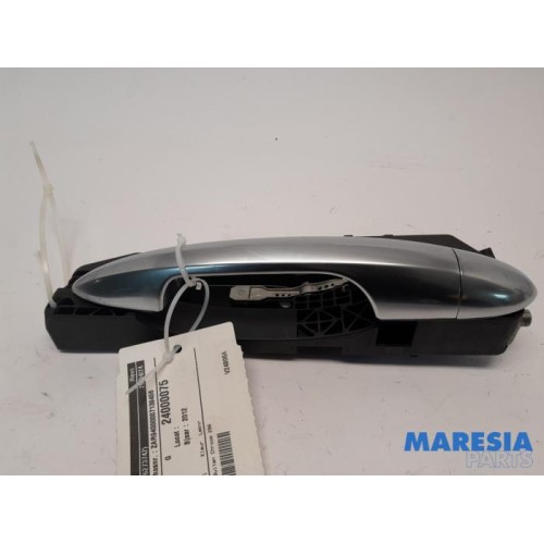 Alfa Romeo - Giulietta - Front door handle 4-door, right