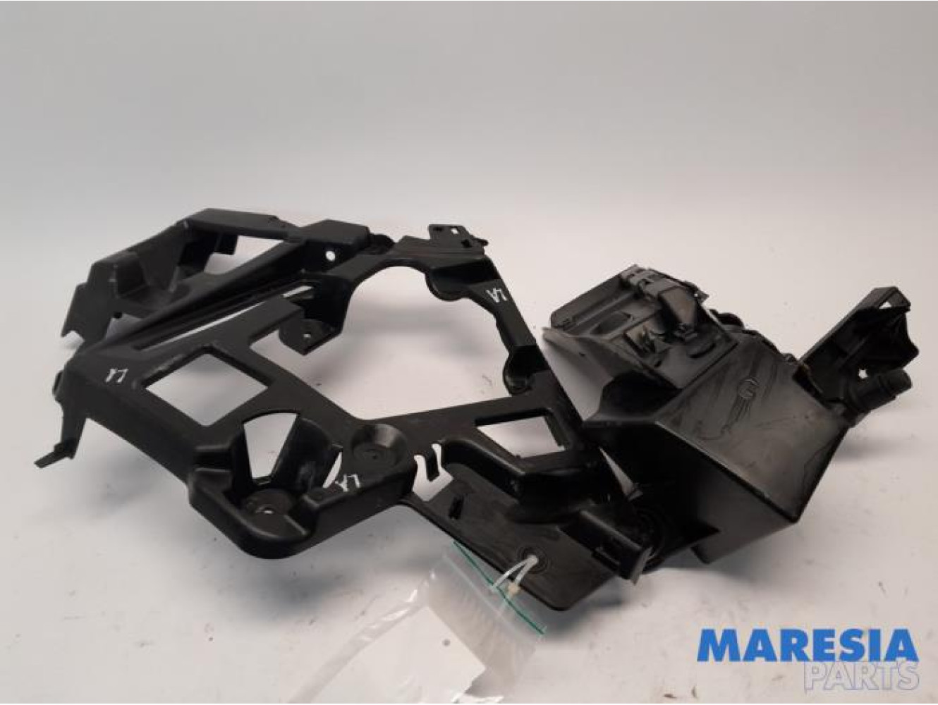 Peugeot - 508 - Bumpersteun links-achter