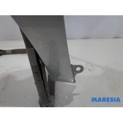 Peugeot - 5008 - Front wing, left