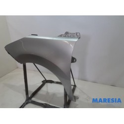 Peugeot - 5008 - Front wing, left