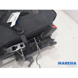 Peugeot - 5008 - Rear seat