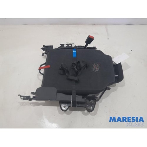 Peugeot - 5008 - Stoel achter
