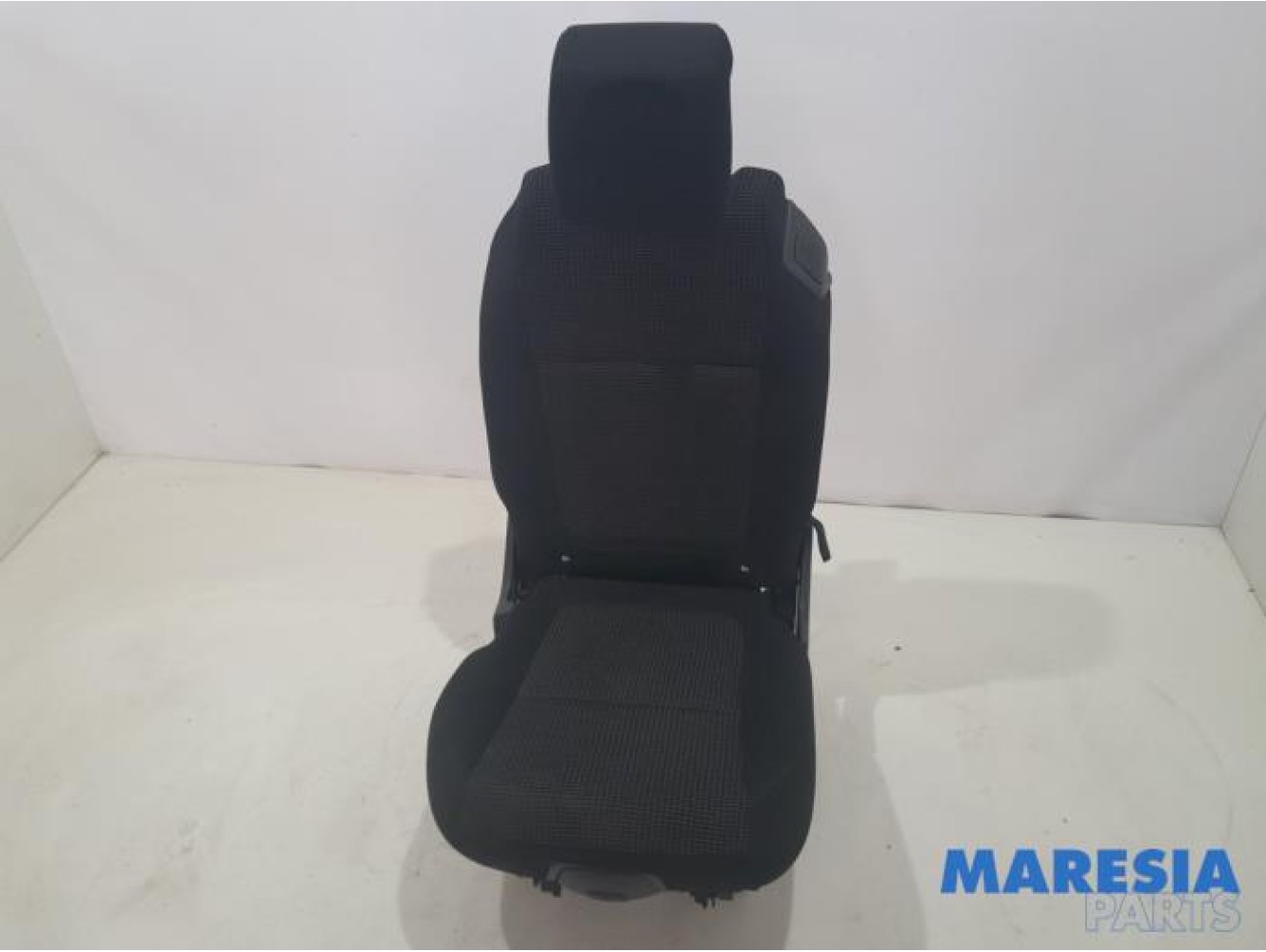 Peugeot - 5008 - Rear seat