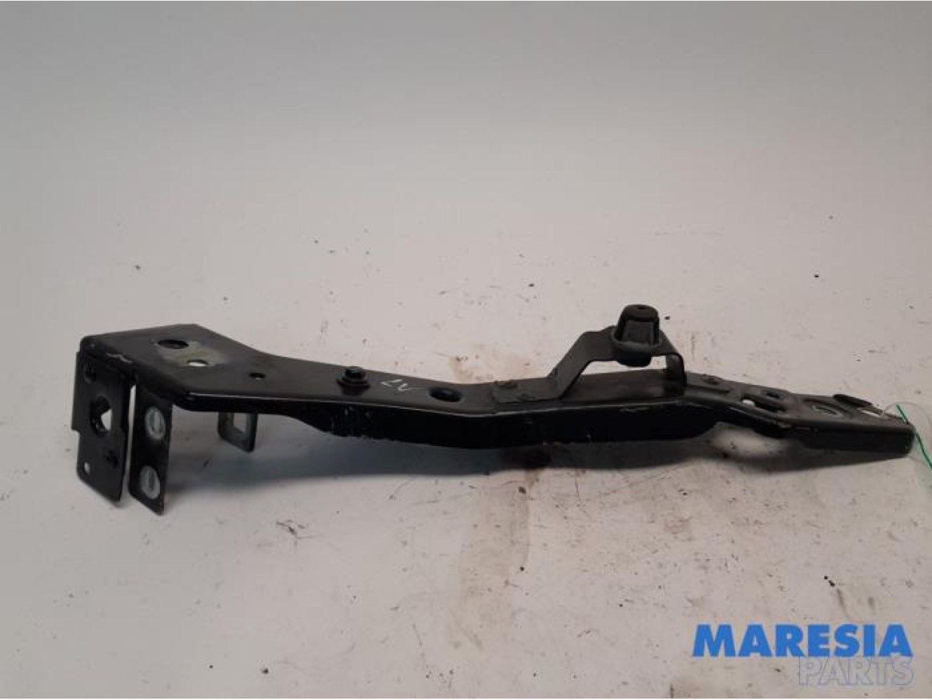 Renault - Megane - Front panel