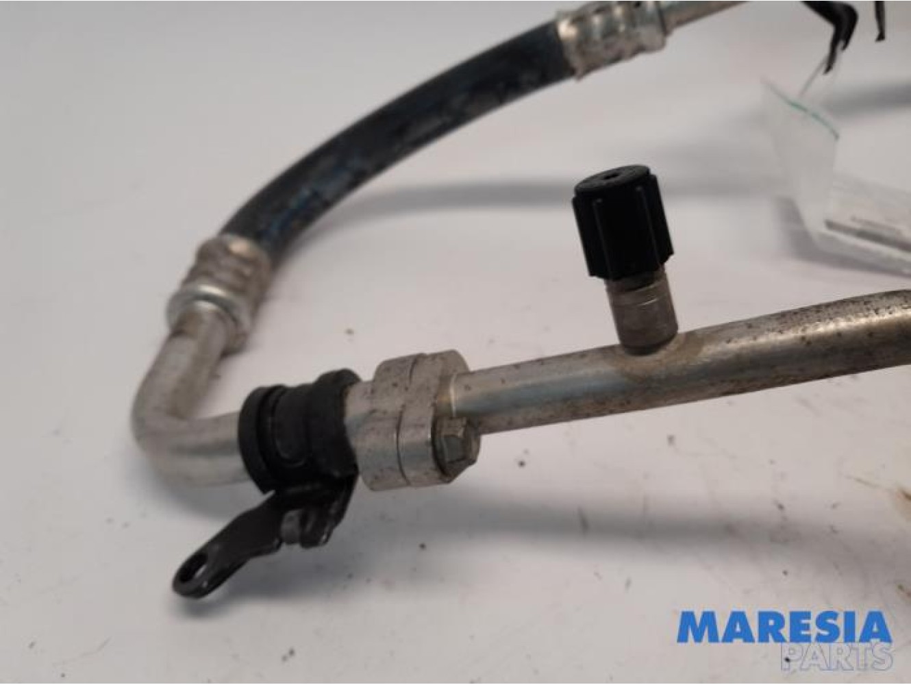 Renault - Megane - Airco Leiding
