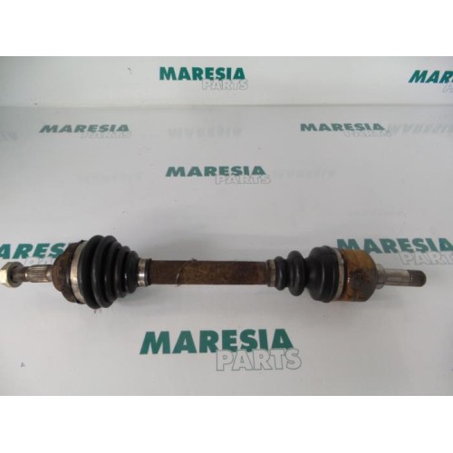 Peugeot - 306 - Aandrijfas links-voor