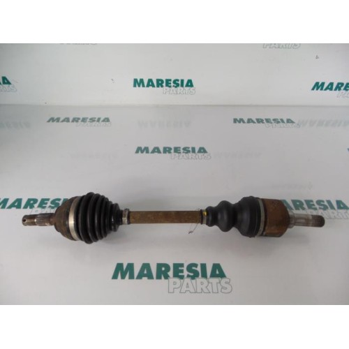 Peugeot - 306 - Aandrijfas links-voor