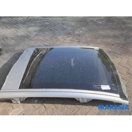 Peugeot - 5008 - Panoramadak