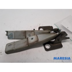 Citroen - C3 - Bonnet Hinge