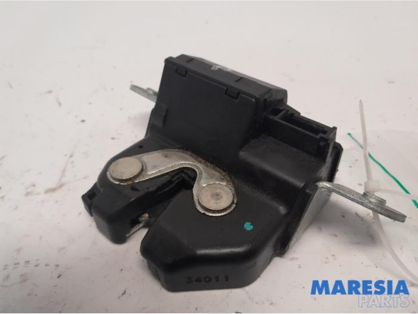 Fiat - Punto - Tailgate lock mechanism