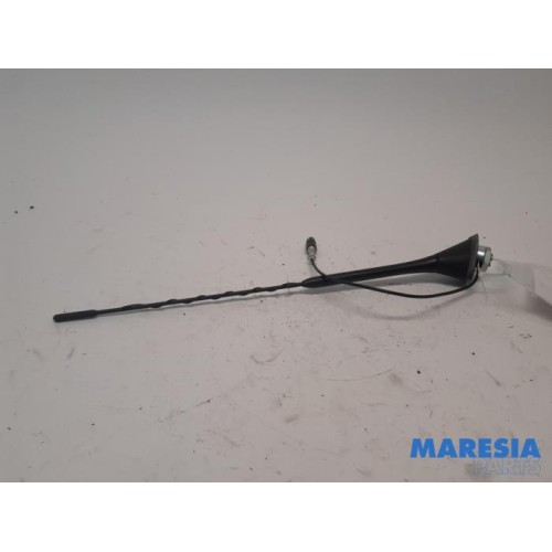 Fiat - Punto - Antenne