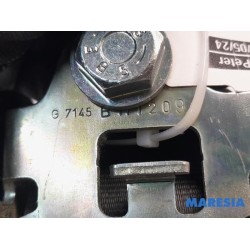 Fiat - Punto - Front seatbelt, right