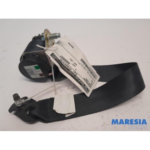 Fiat - Punto - Rear seatbelt, right
