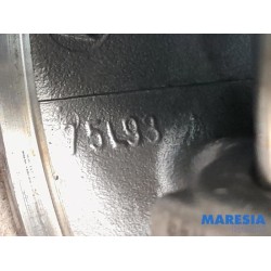 Peugeot - 5008 - Piston