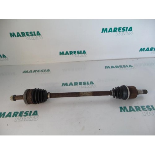 Renault - Megane Scenic - Drive shaft, rear right
