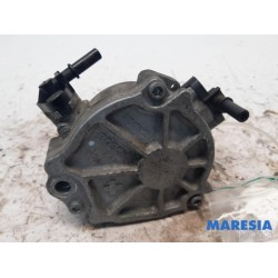 Peugeot - 5008 - Vacuum pump (diesel)