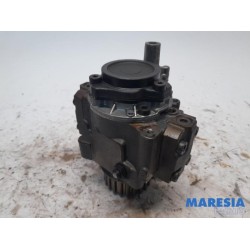 Peugeot - 5008 - Brandstofpomp Mechanisch