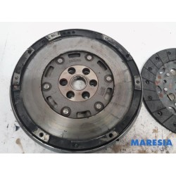 Peugeot - 5008 - Dual mass flywheel