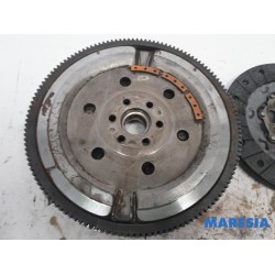 Peugeot - 5008 - Dual mass flywheel
