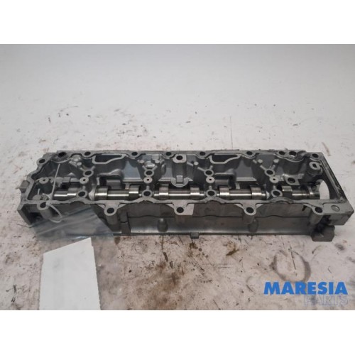 Peugeot - 5008 - Camshaft