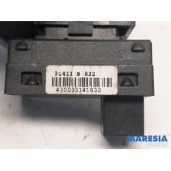 Fiat - Punto - Multi-functional window switch