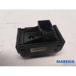 Fiat - Punto - Mirror switch