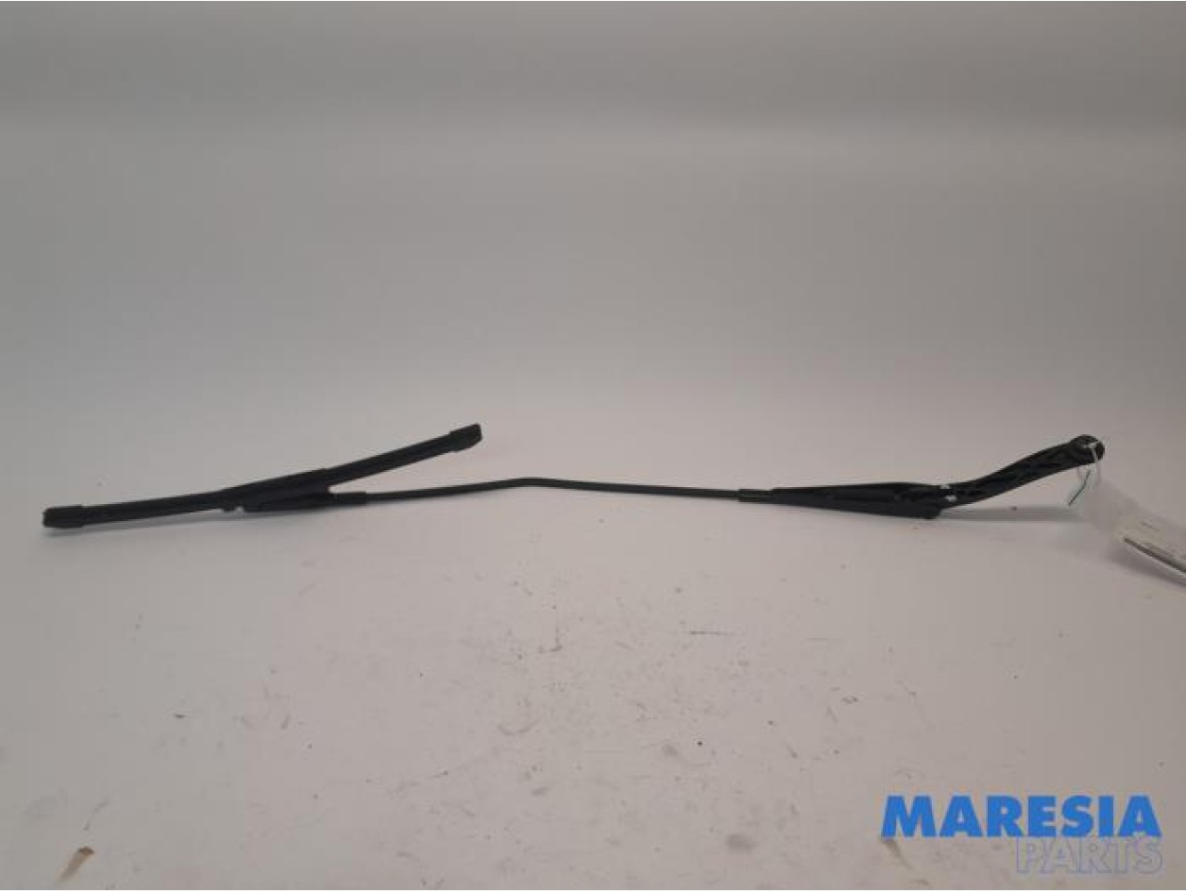 Fiat - Punto - Front wiper arm