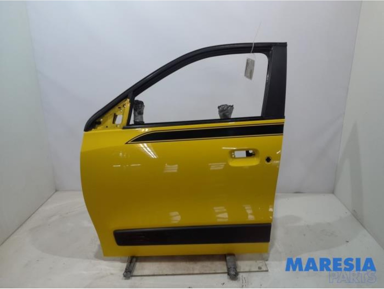 Renault - Twingo - Door 4-door, front left