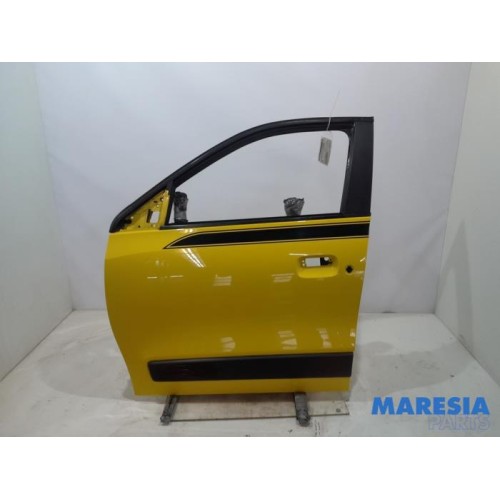 Renault - Twingo - Door 4-door, front left