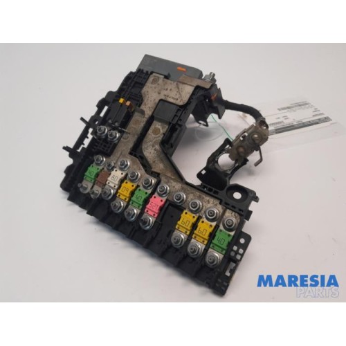 Peugeot - 508 - Fuse box