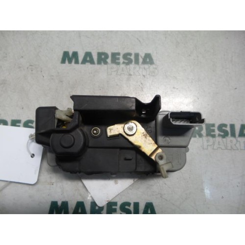 Citroen - C5 - Rear door lock mechanism 4-door, left