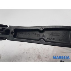 Citroen - C3 - Front wiper arm