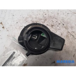 Peugeot - 5008 - Tank cap cover