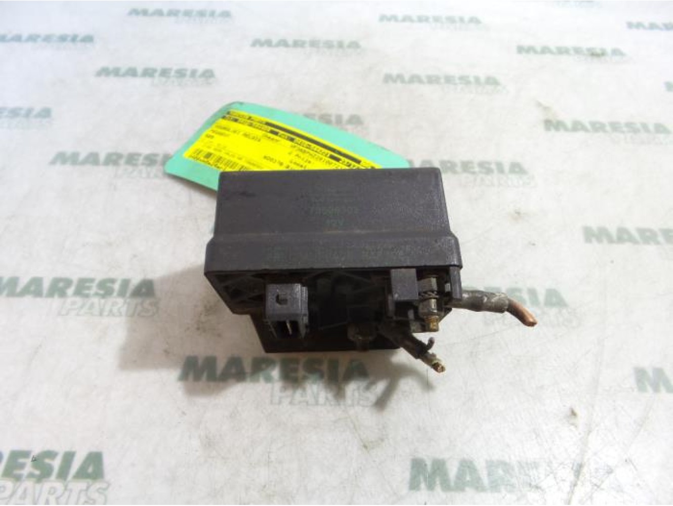 Peugeot - 605 - Glow plug relay
