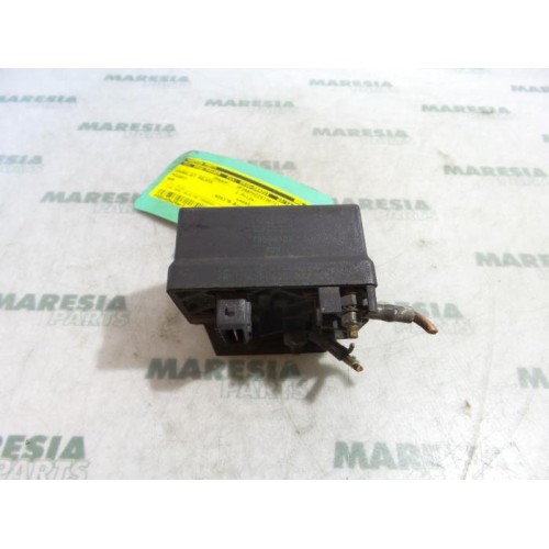 Peugeot - 605 - Glow plug relay