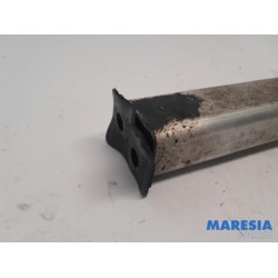 Peugeot - 5008 - Front part support