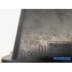 Peugeot - 5008 - Front part support