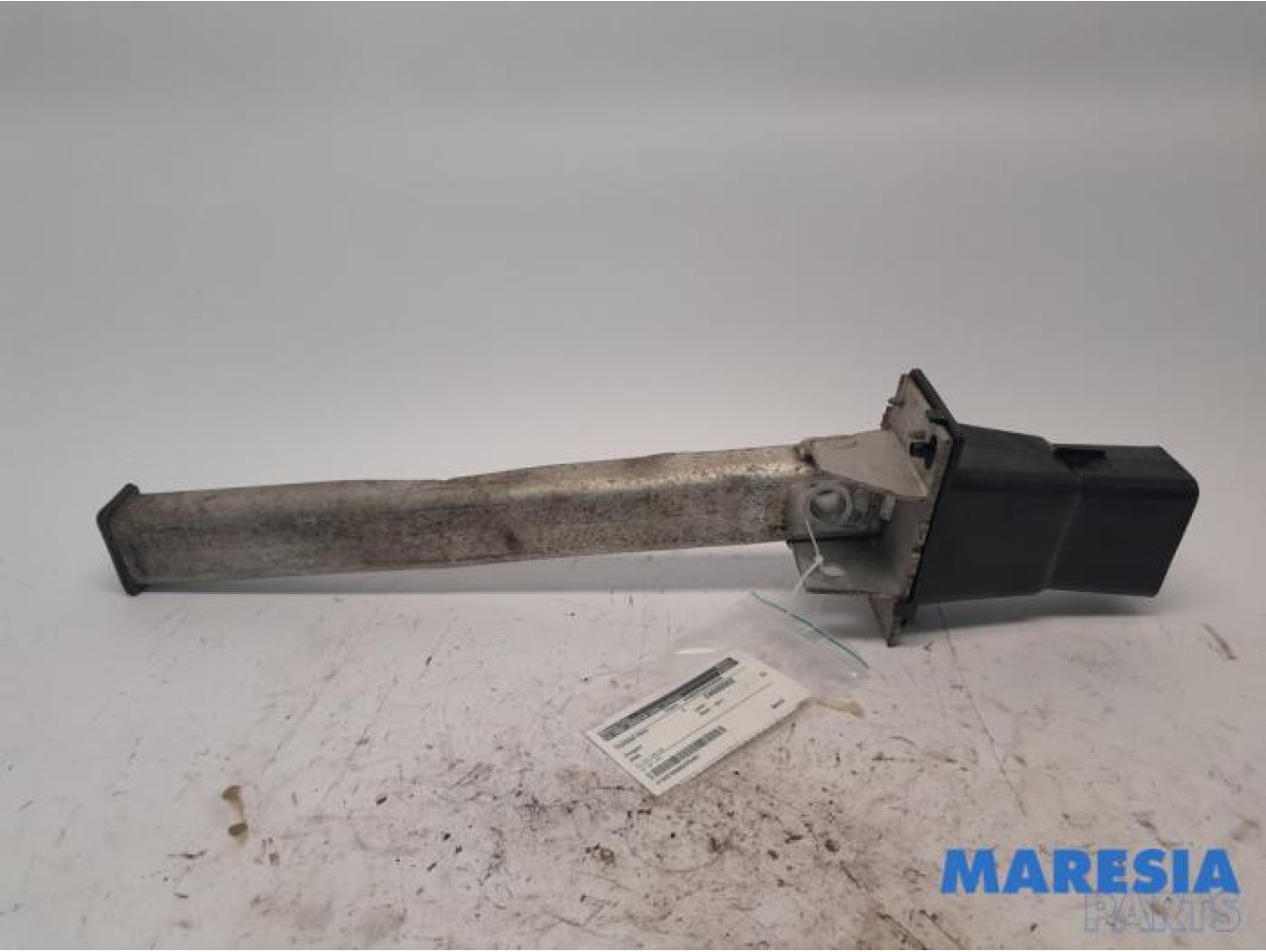 Peugeot - 5008 - Front part support