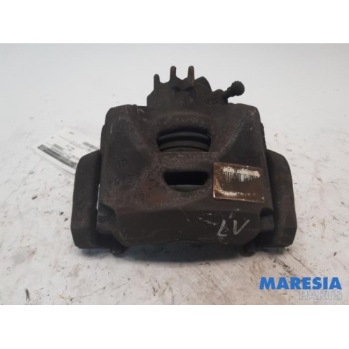 Peugeot - 5008 - Front brake calliper, left
