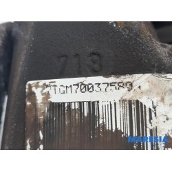Peugeot - 5008 - Bremszange rechts vorne