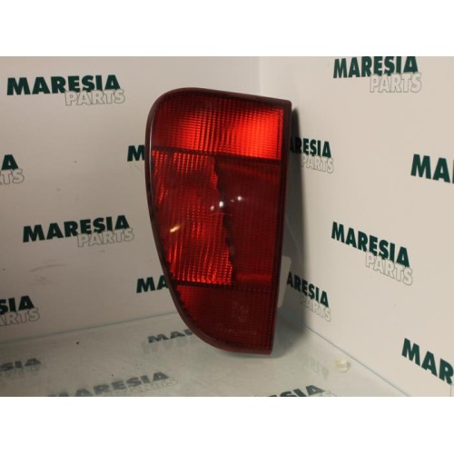 Fiat - Ulysse - Taillight, right