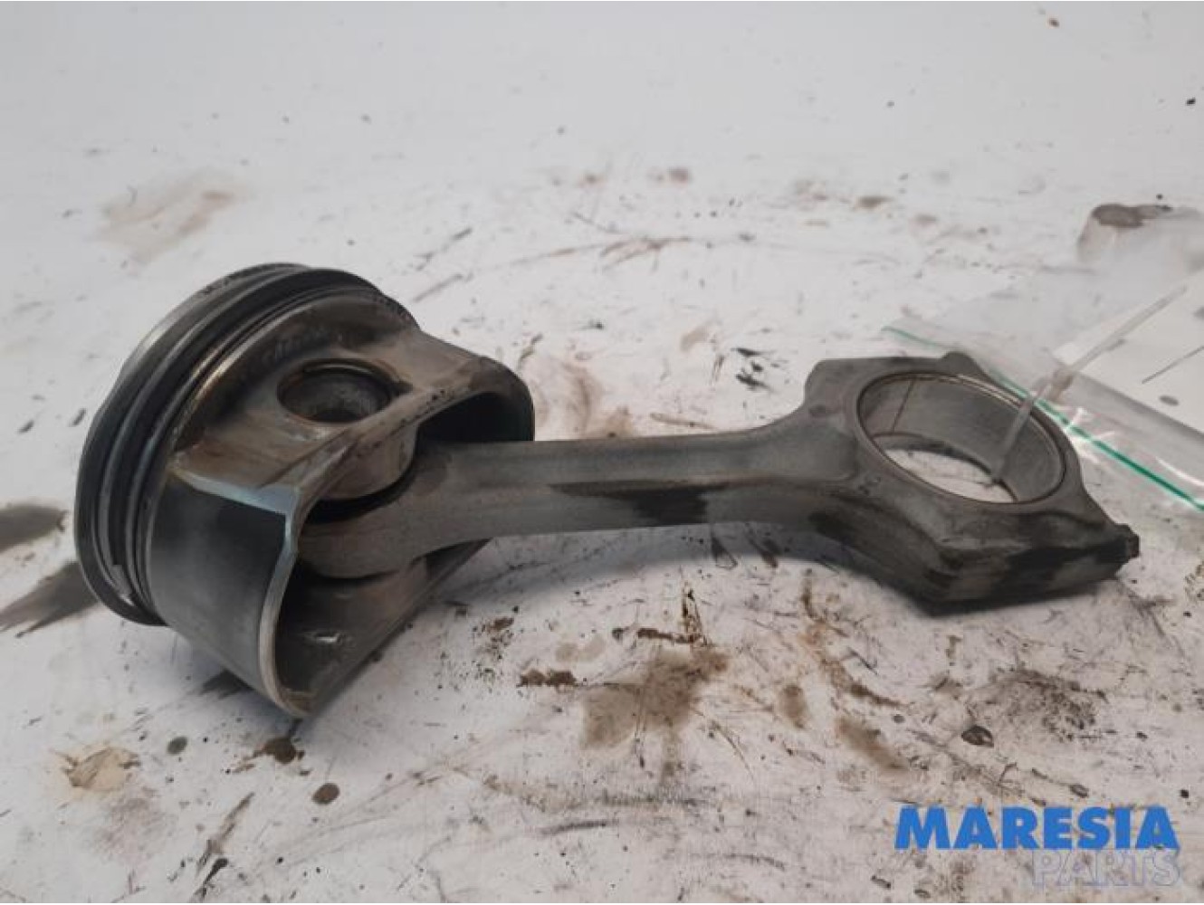 Peugeot - 308 - Connecting rod
