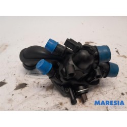 Peugeot - 308 - Thermostat housing