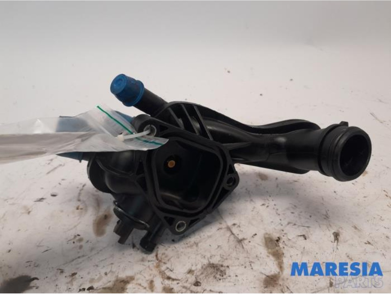 Peugeot - 308 - Thermostat housing