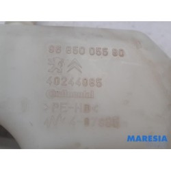 Peugeot - 5008 - Réservoir lave-glace avant